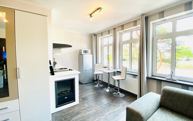3 Küche mit Kamin